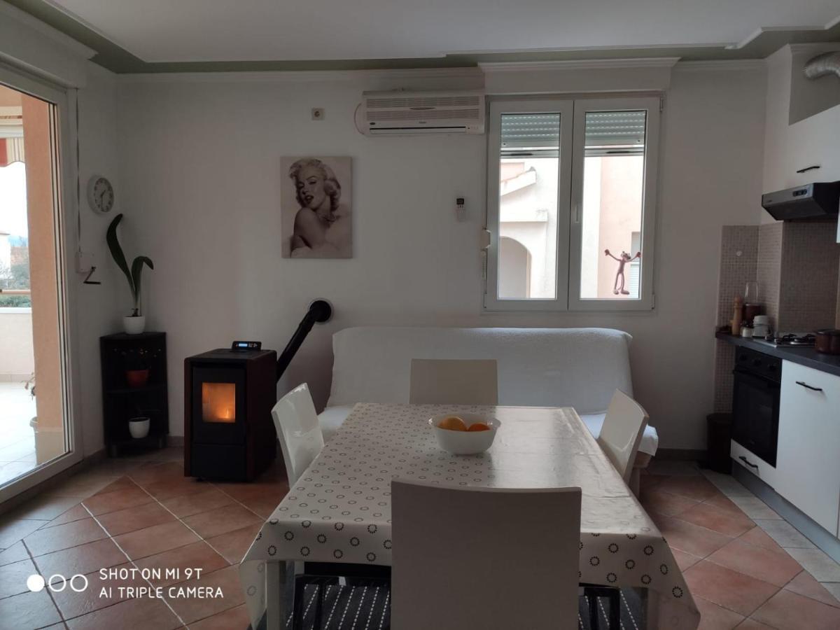 Apartment Svrco Zaboric Εξωτερικό φωτογραφία